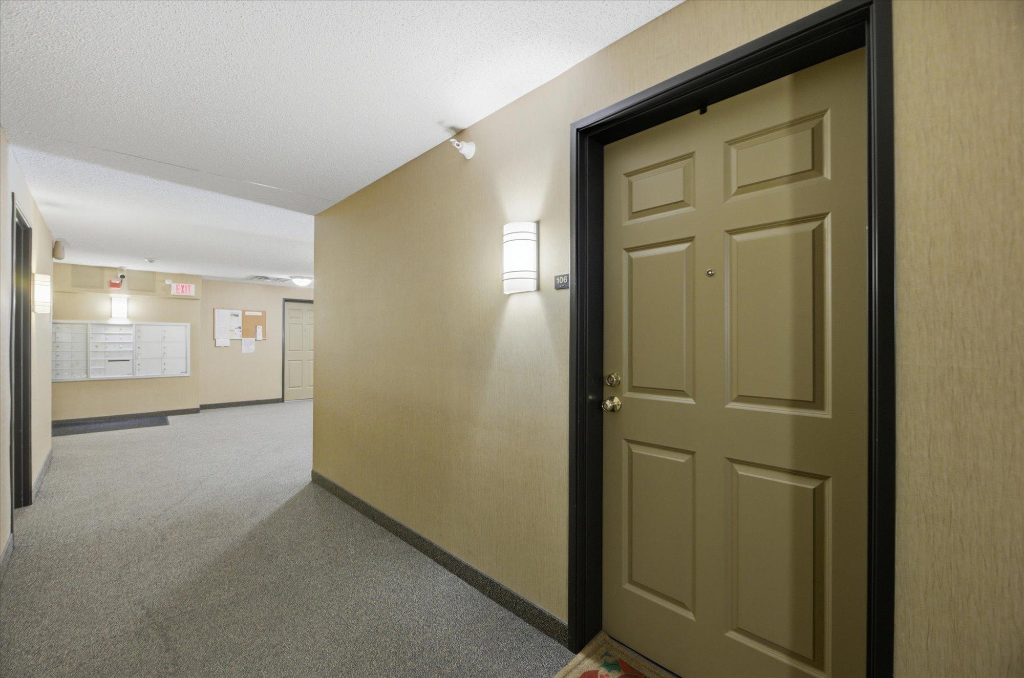 08-1776 Maryland Ave East #106 Saint Paul 55106_08.jpg