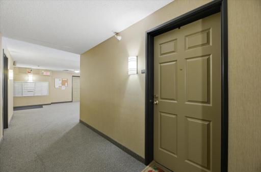 08-1776 Maryland Ave East #106 Saint Paul 55106_08.jpg