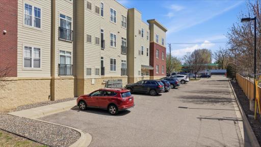 06-1776 Maryland Ave East #106 Saint Paul 55106_06.jpg