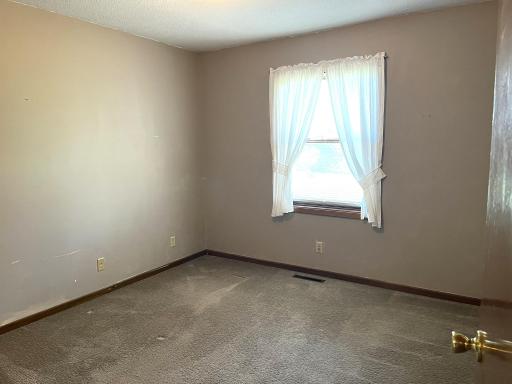 408 Geraldine Street, Fairmont, MN 56031