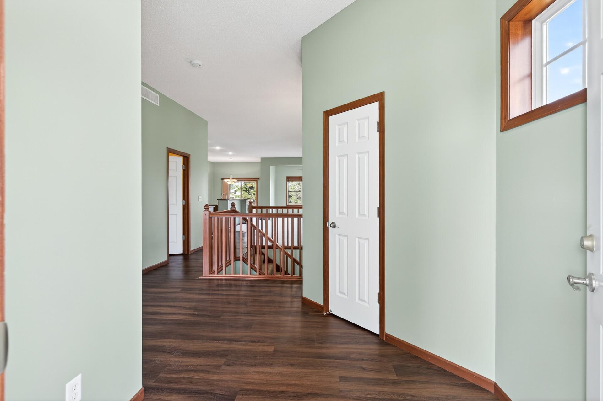 02_17281_Eagleview2_mls.jpg