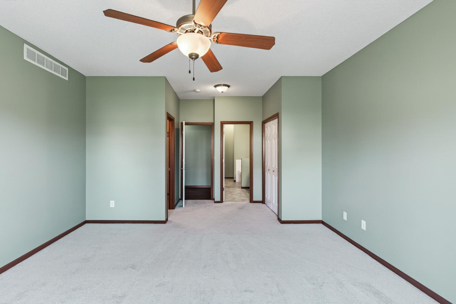 14_17281_Eagleview14_mls.jpg