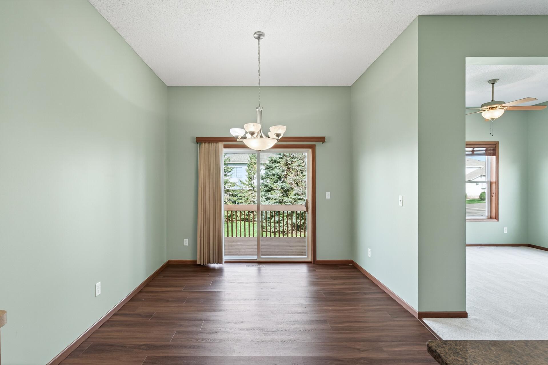 08_17281_Eagleview8_mls.jpg