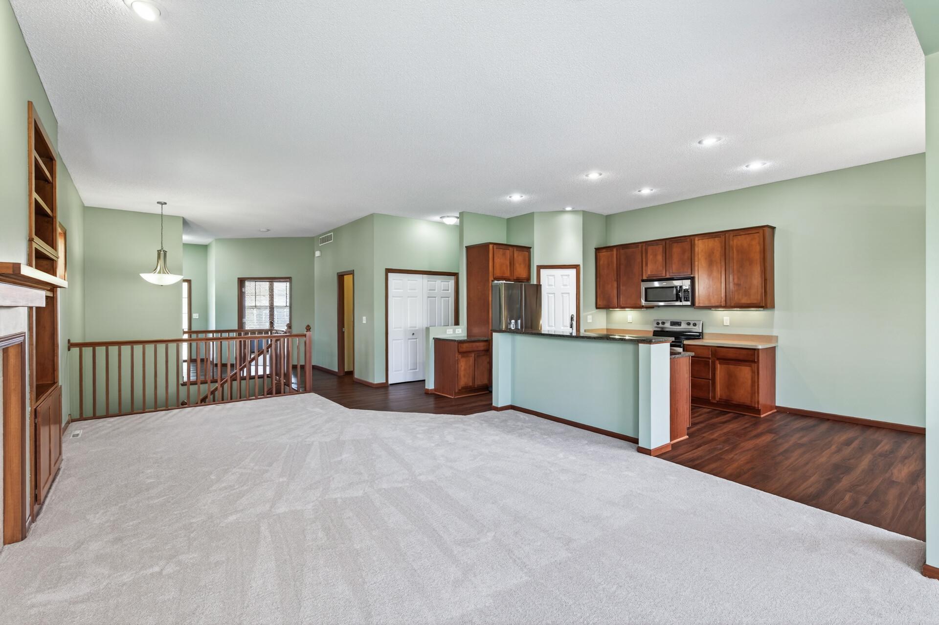 05_17281_Eagleview5_mls.jpg