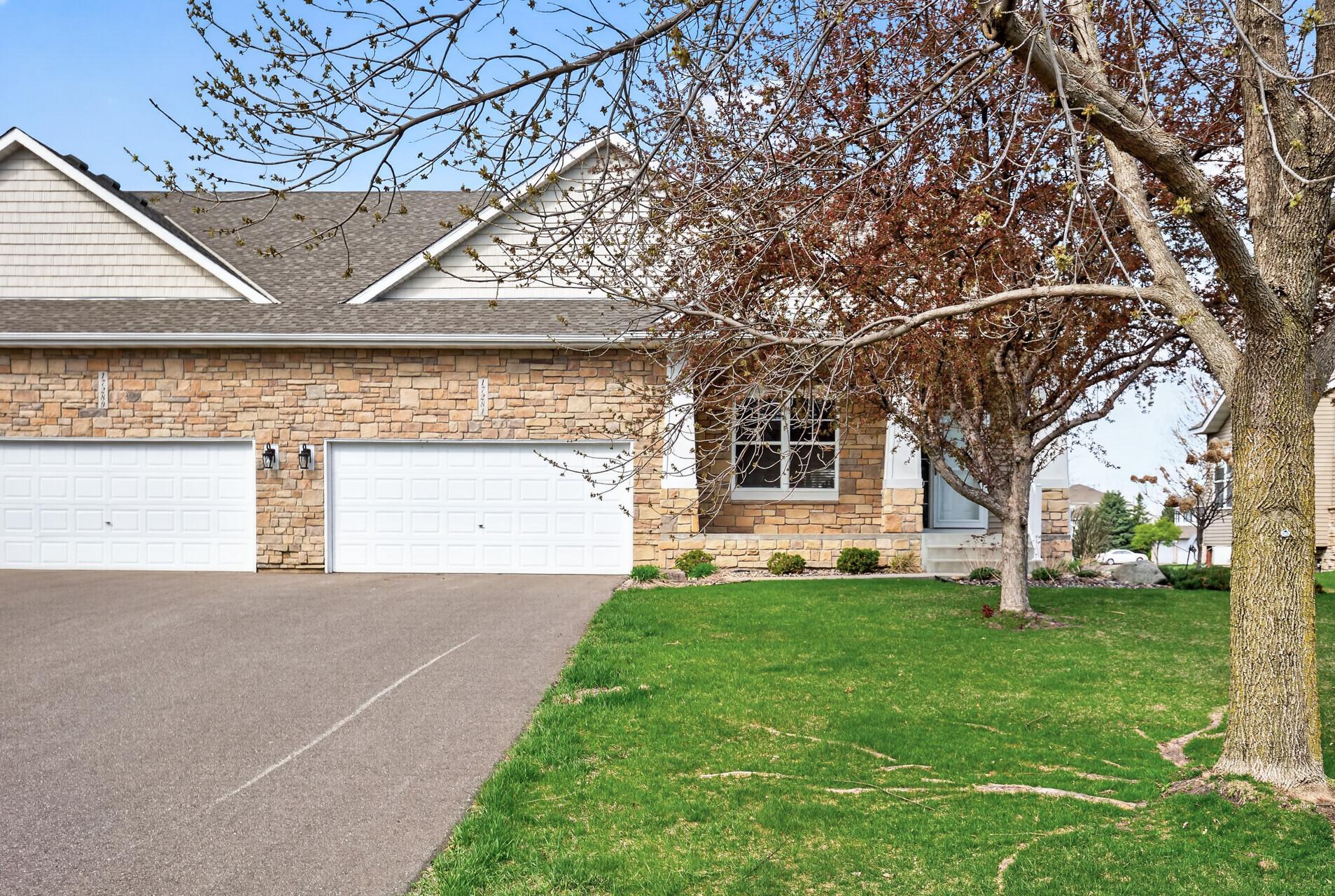 01_17281_Eagleview1_mls.jpg