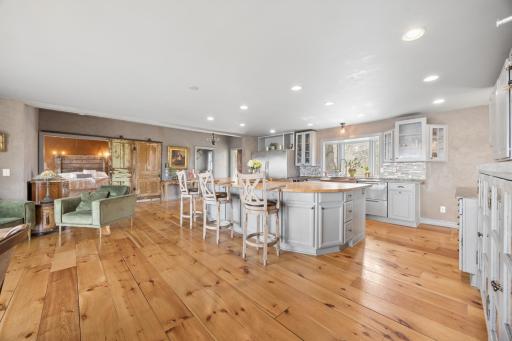 5000 Tuxedo Boulevard, Mound, MN 55364