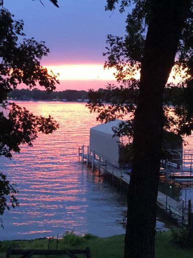 5000 Tuxedo Boulevard, Mound, MN 55364