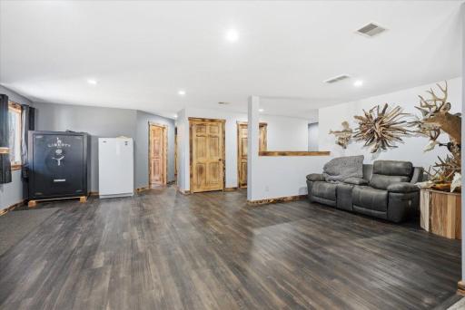 E651 1270th Avenue, Glenwood City, WI 54013