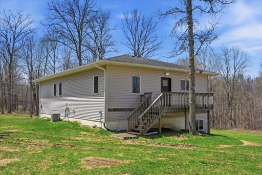 E651 1270th Avenue, Glenwood City, WI 54013