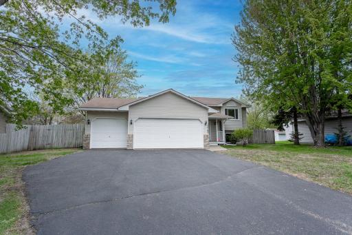 13742 Underclift Street NW, Andover, MN 55304
