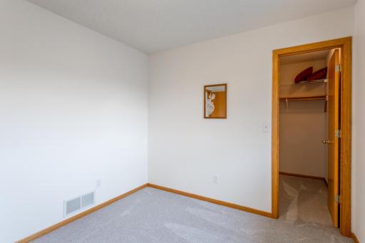 13742 Underclift Street NW, Andover, MN 55304