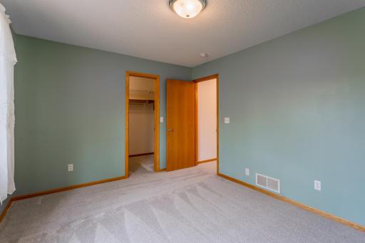13742 Underclift Street NW, Andover, MN 55304