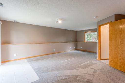 13742 Underclift Street NW, Andover, MN 55304
