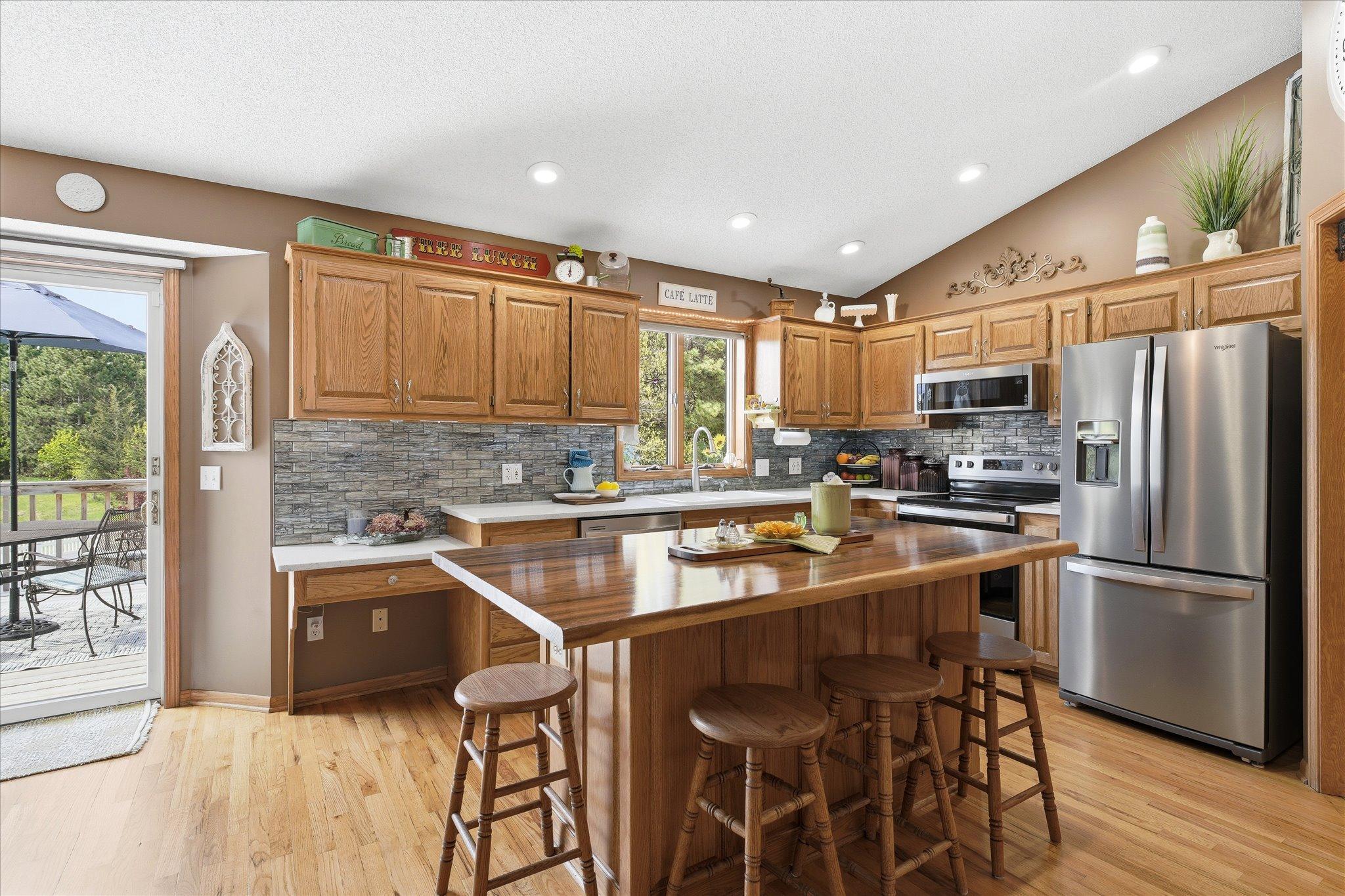 The kitchen is beautiful. It was just remodeled three years ago. Read on for more details.