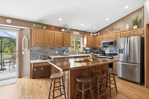 The kitchen is beautiful. It was just remodeled three years ago. Read on for more details.