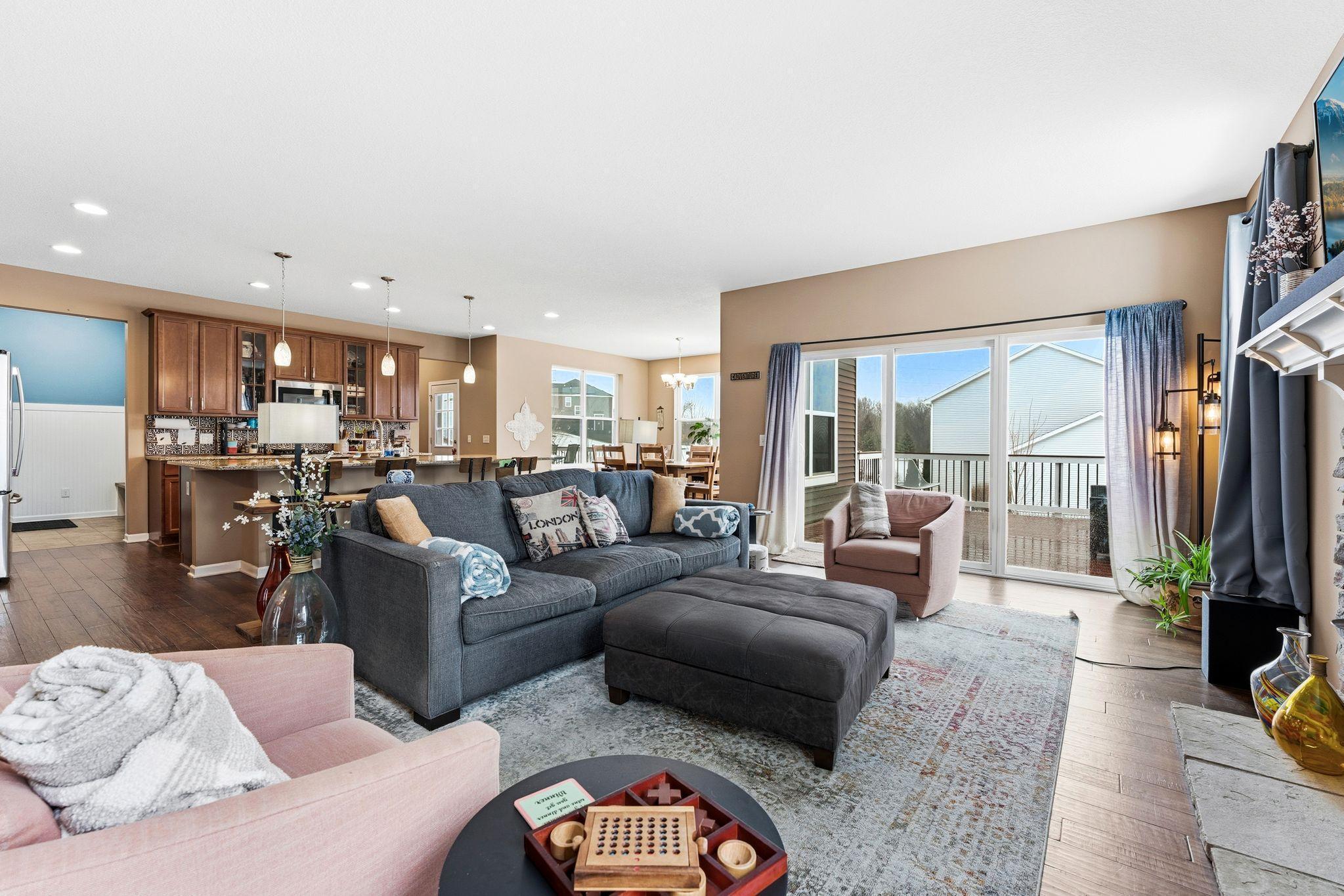 Fully open concept main level