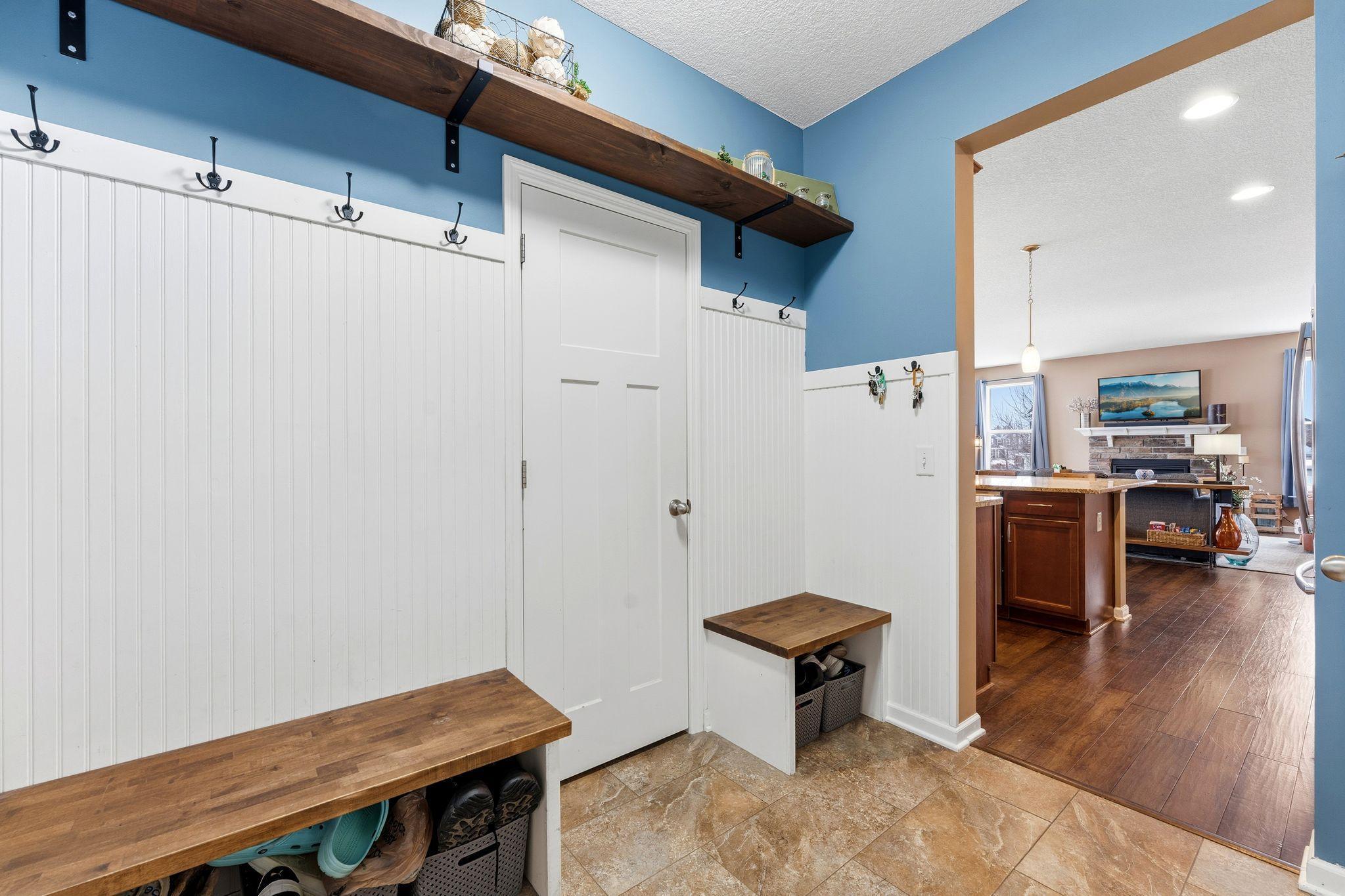 Large mud room and walk in pantry
