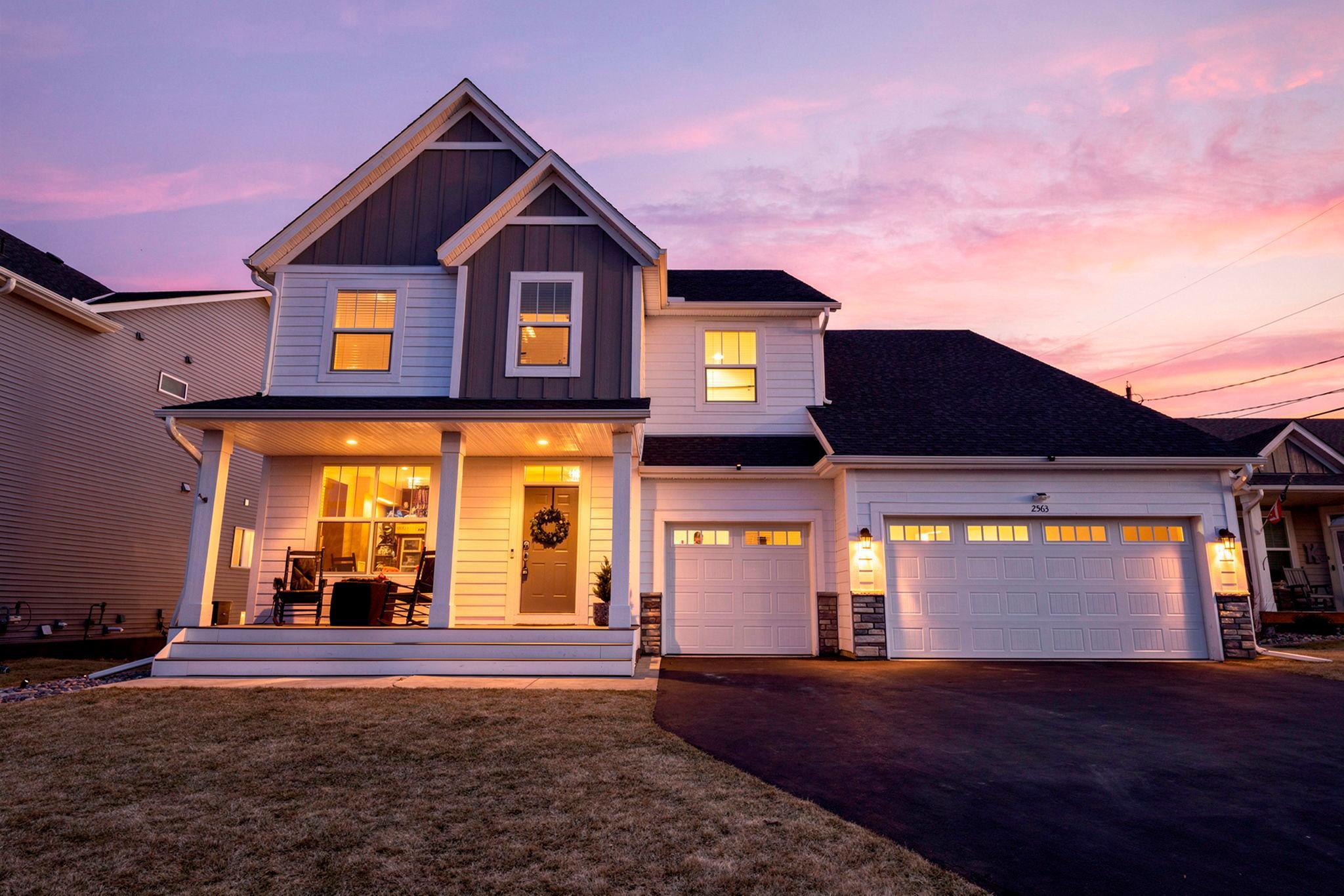 Look no further- this property sits with the most perfect sunset views. Yes, genuine sunset views out your windows and relaxing in your backyard. Enjoy for the spring and summer ahead. You're just in time.