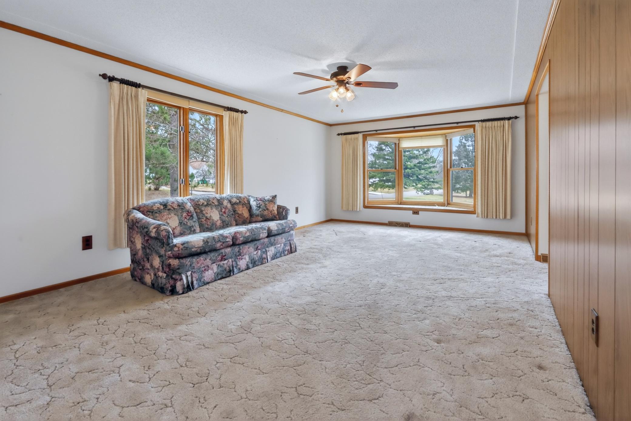 024_901 9th st (86).jpg