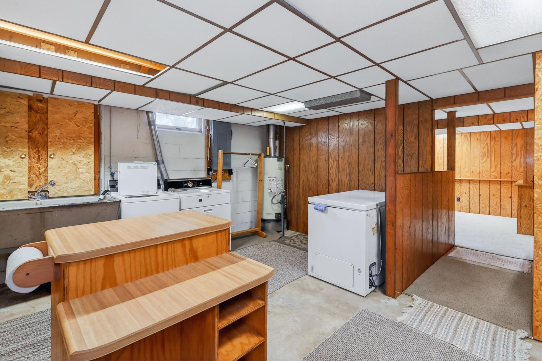 036_901 9th st (128).jpg