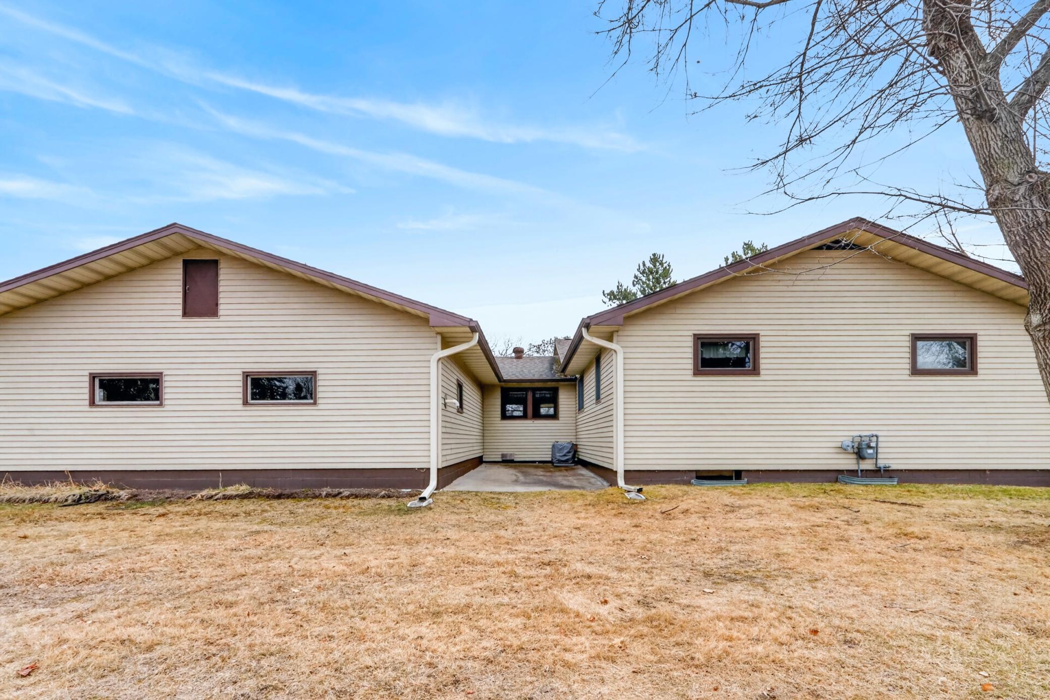 014_901 9th st (26).jpg