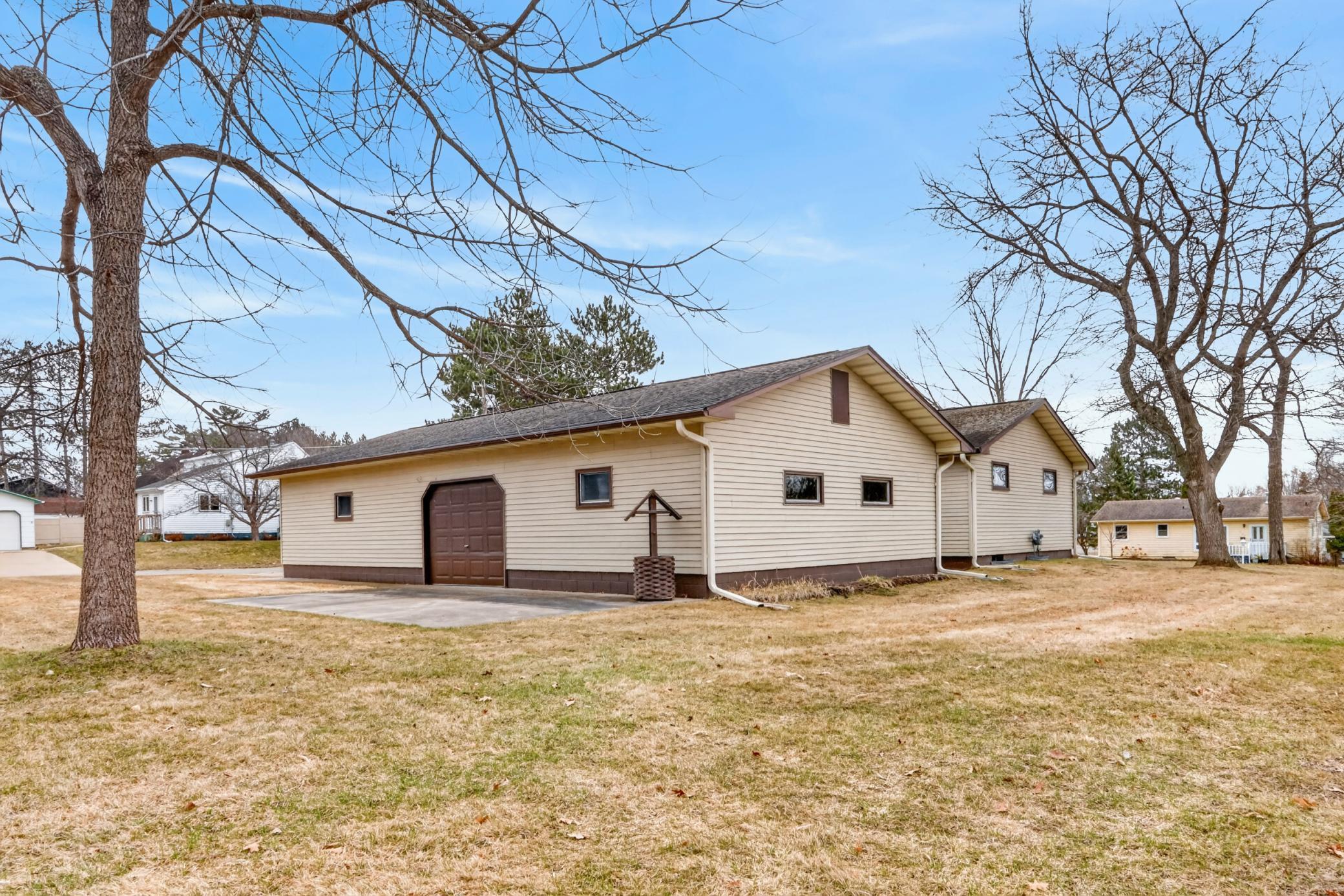 013_901 9th st (23).jpg