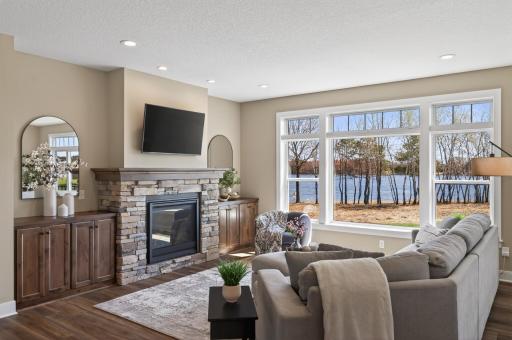 25415 Farmstead Lane, Wyoming, MN 55092