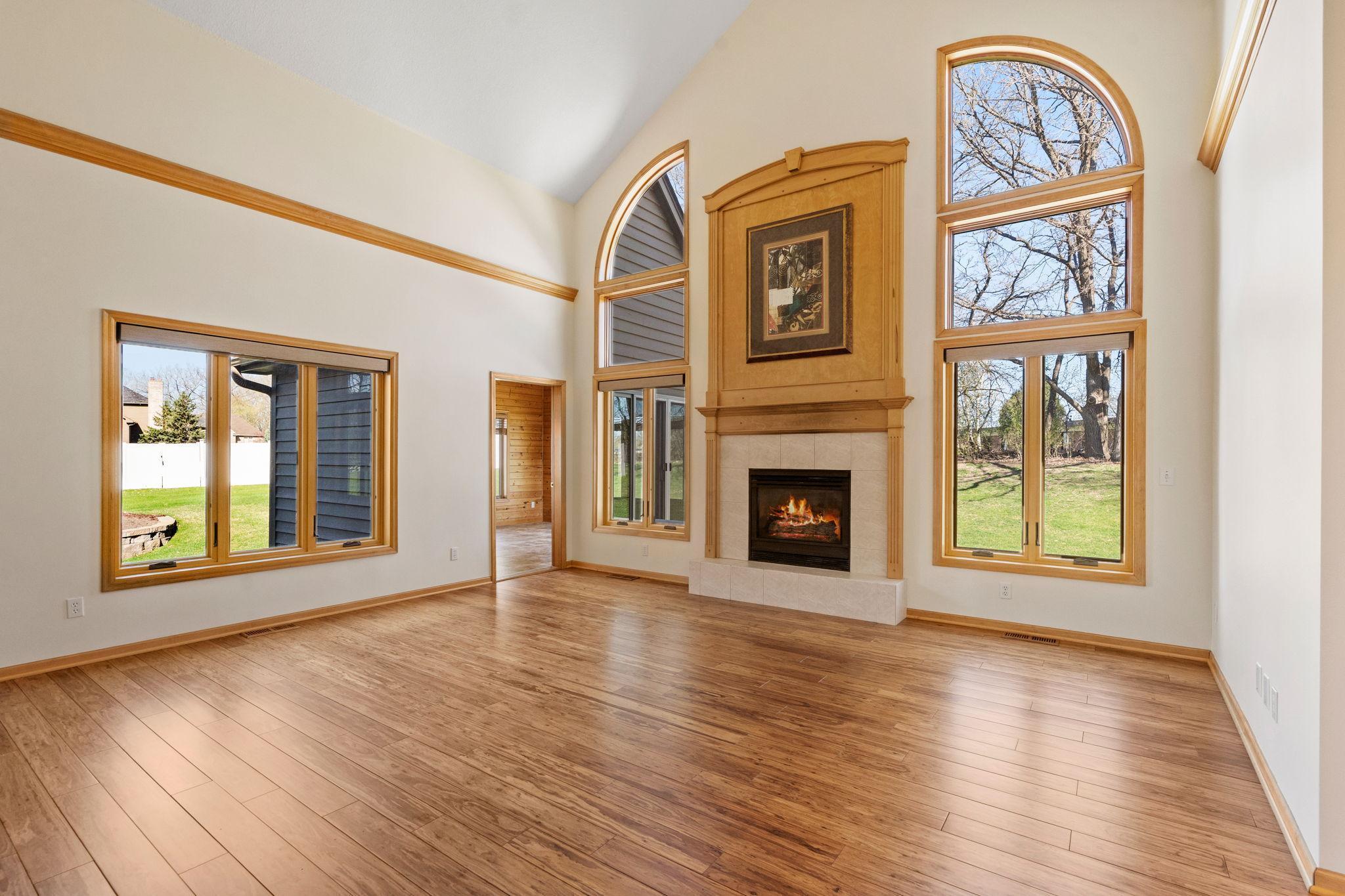 28-web-or-mls-3515 Ranier Ln-28.jpg