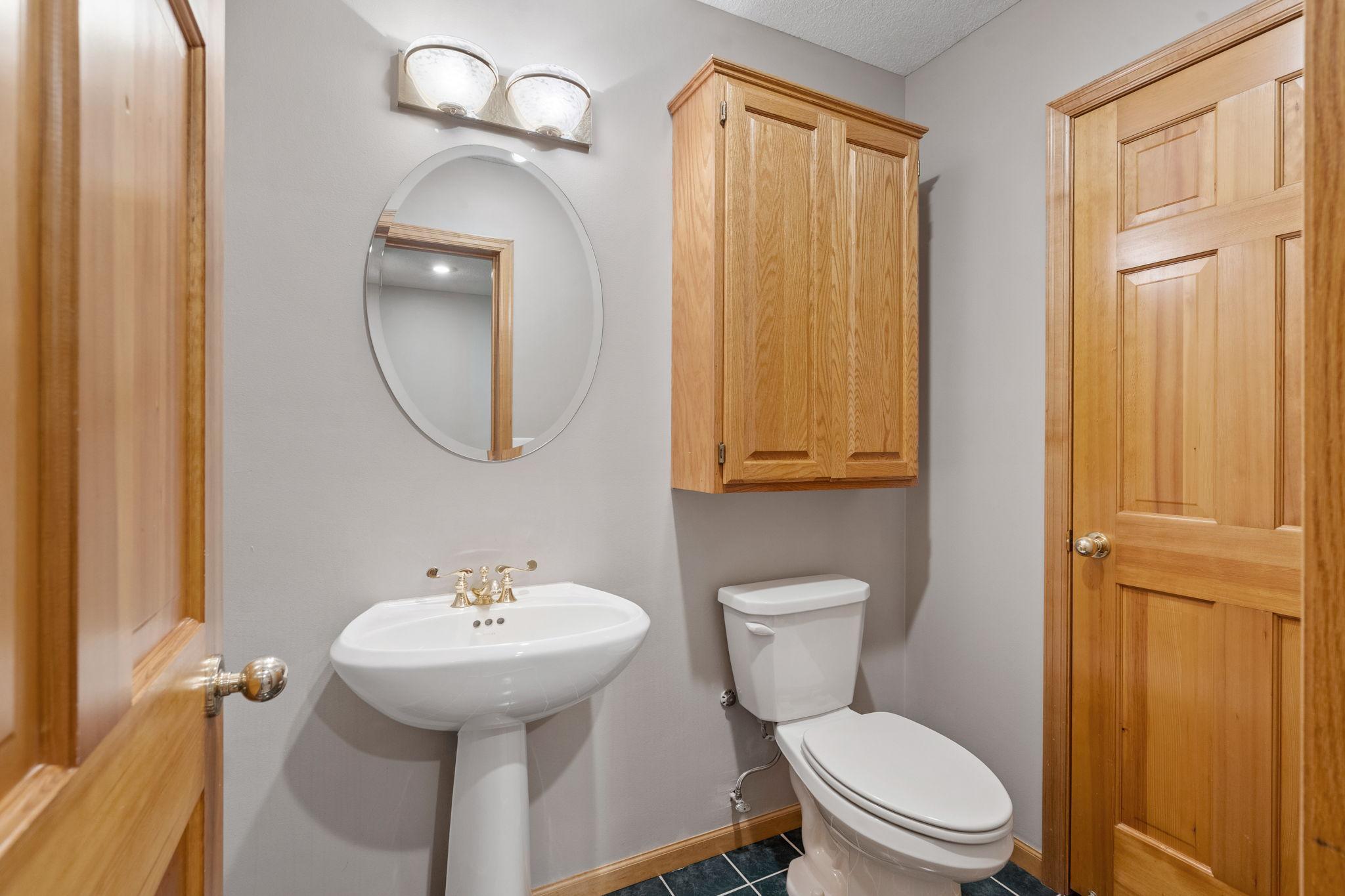 65-web-or-mls-3515 Ranier Ln-67.jpg