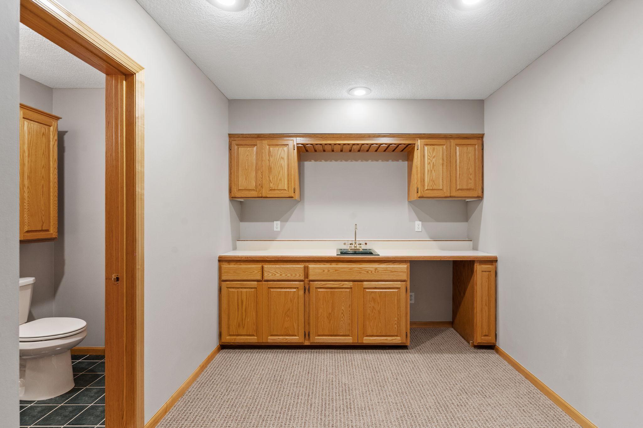 63-web-or-mls-3515 Ranier Ln-65.jpg