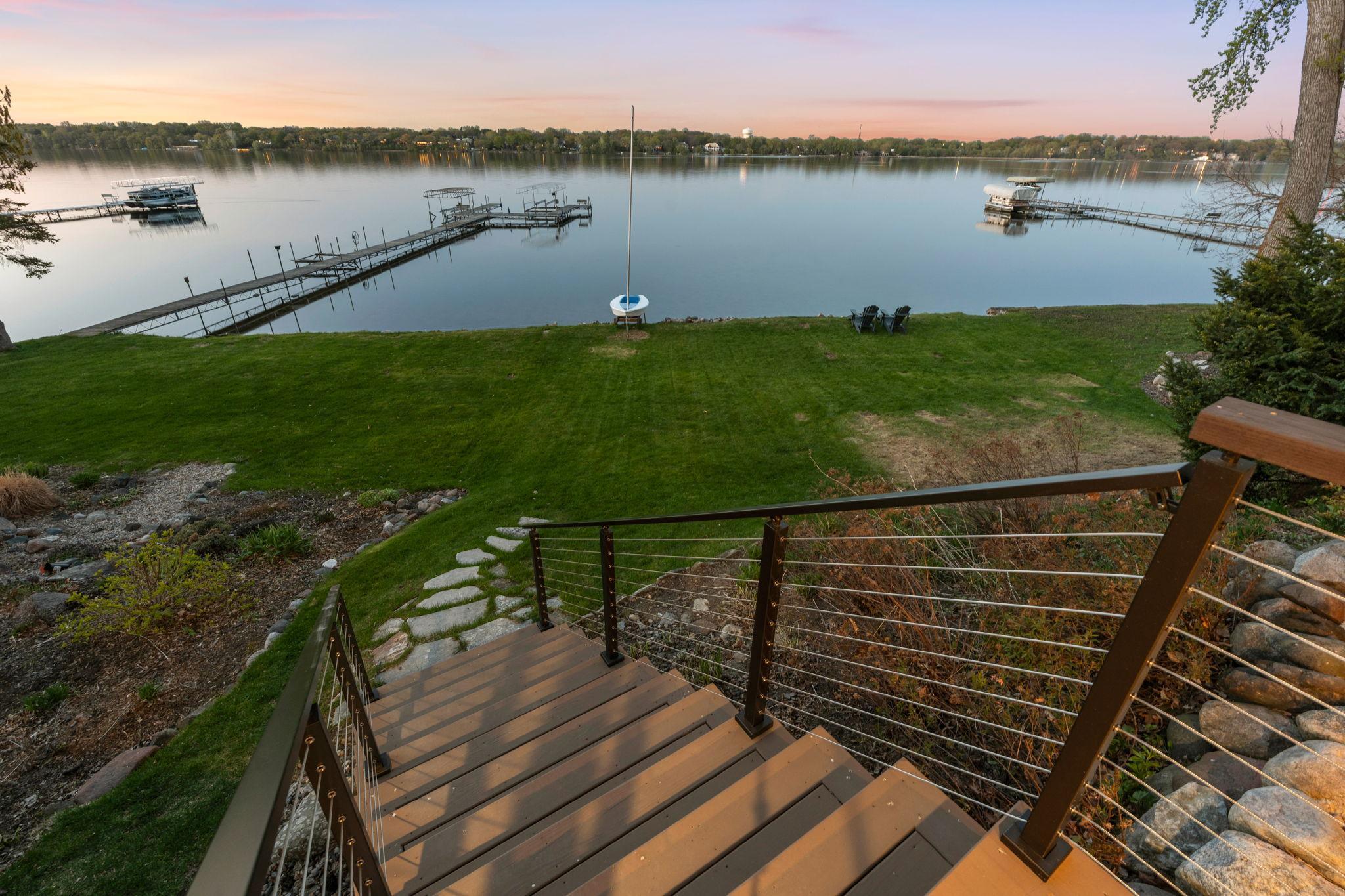 13-web-or-mls-178 Peninsula Rd Twilight-13.jpg