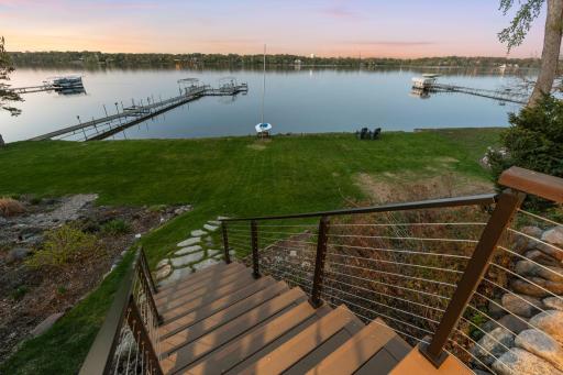 13-web-or-mls-178 Peninsula Rd Twilight-13.jpg