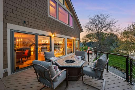 4-web-or-mls-178 Peninsula Rd Twilight-4.jpg