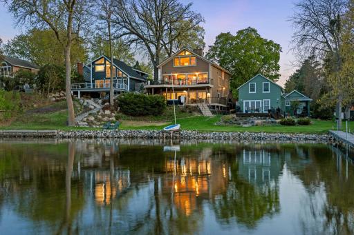 7-web-or-mls-178 Peninsula Rd Twilight-7.jpg