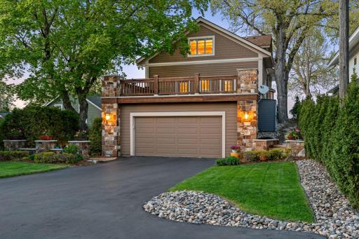 2-web-or-mls-178 Peninsula Rd Twilight-2.jpg