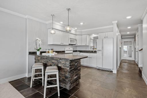 178 Peninsula Road, Medicine Lake, MN 55441