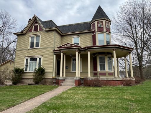 435 Jefferson Street, Eau Claire, WI 54701