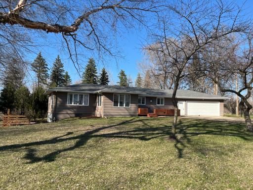 93306 US Highway 71, Windom, MN 56101