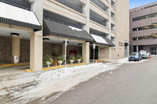 66 9th Street E, 1605, Saint Paul, MN 55101