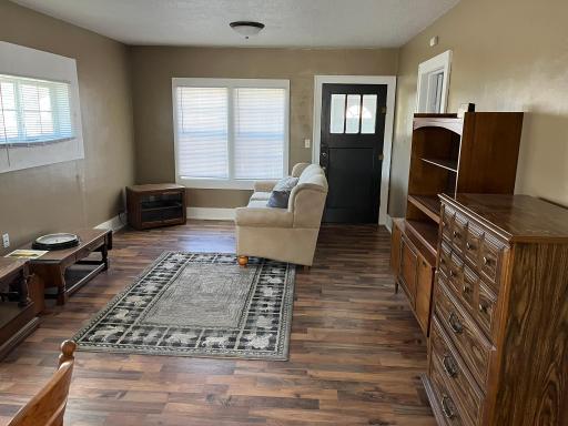 402 2nd Street SW, Renville, MN 56284