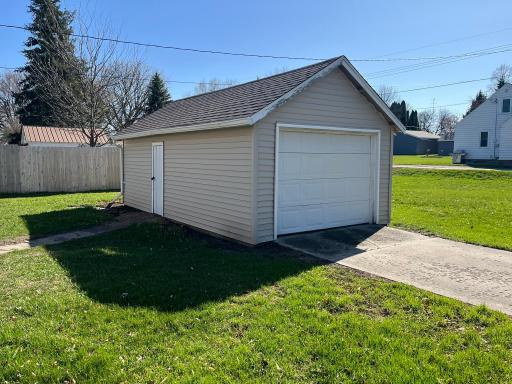 402 2nd Street SW, Renville, MN 56284