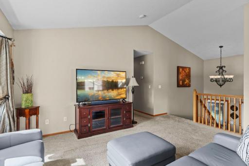 7018 Eagle Trail, Centerville, MN 55038