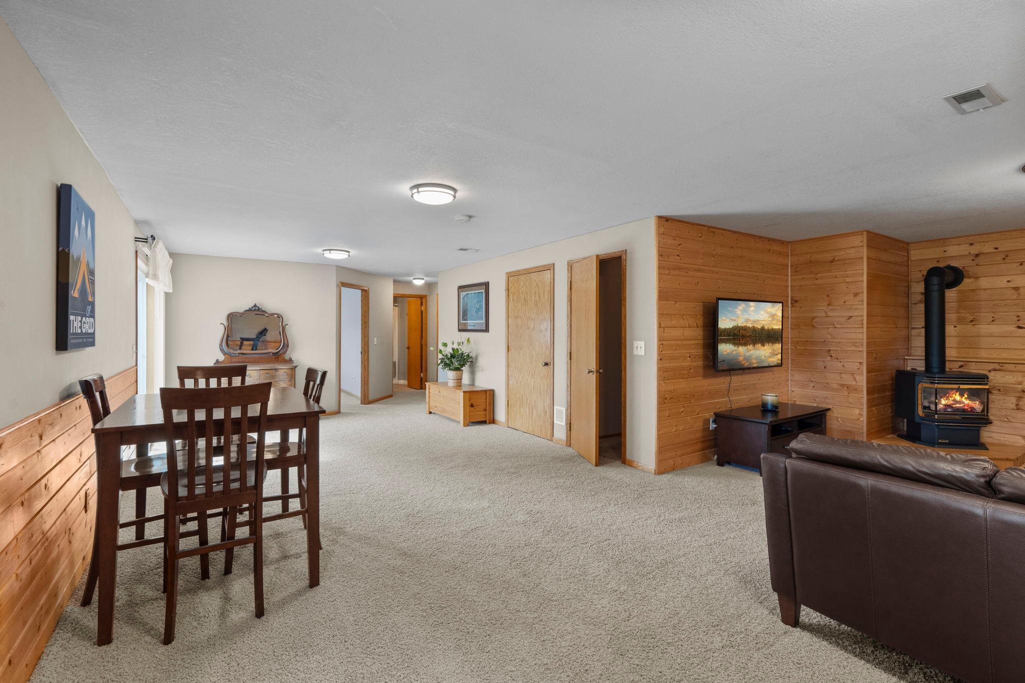 47-web-or-mls-7018 Eagle Trail-338.jpg