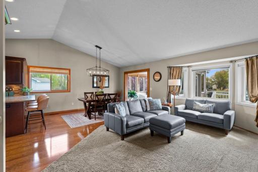 7018 Eagle Trail, Centerville, MN 55038