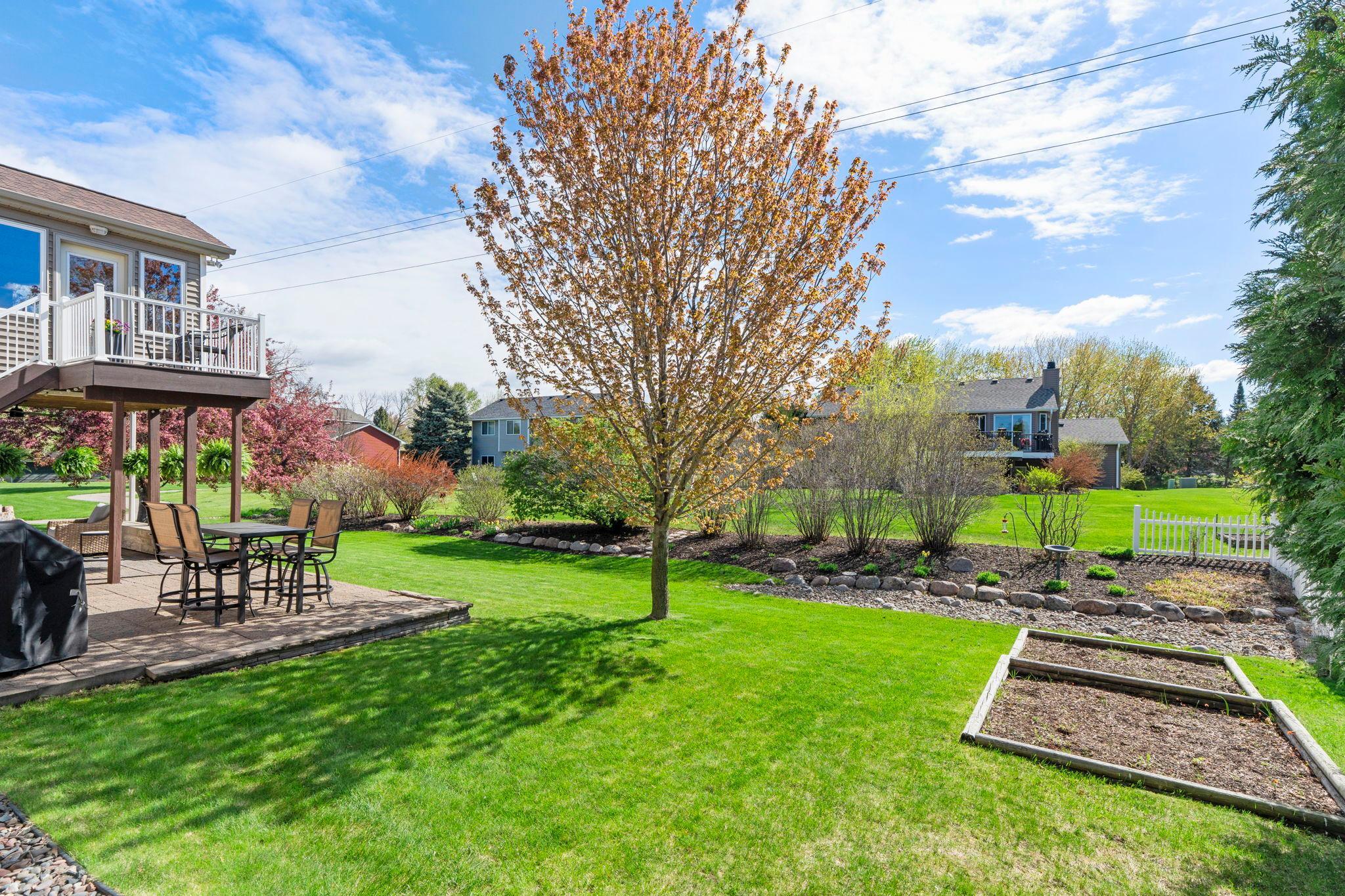 64-web-or-mls-7018 Eagle Trail-31.jpg