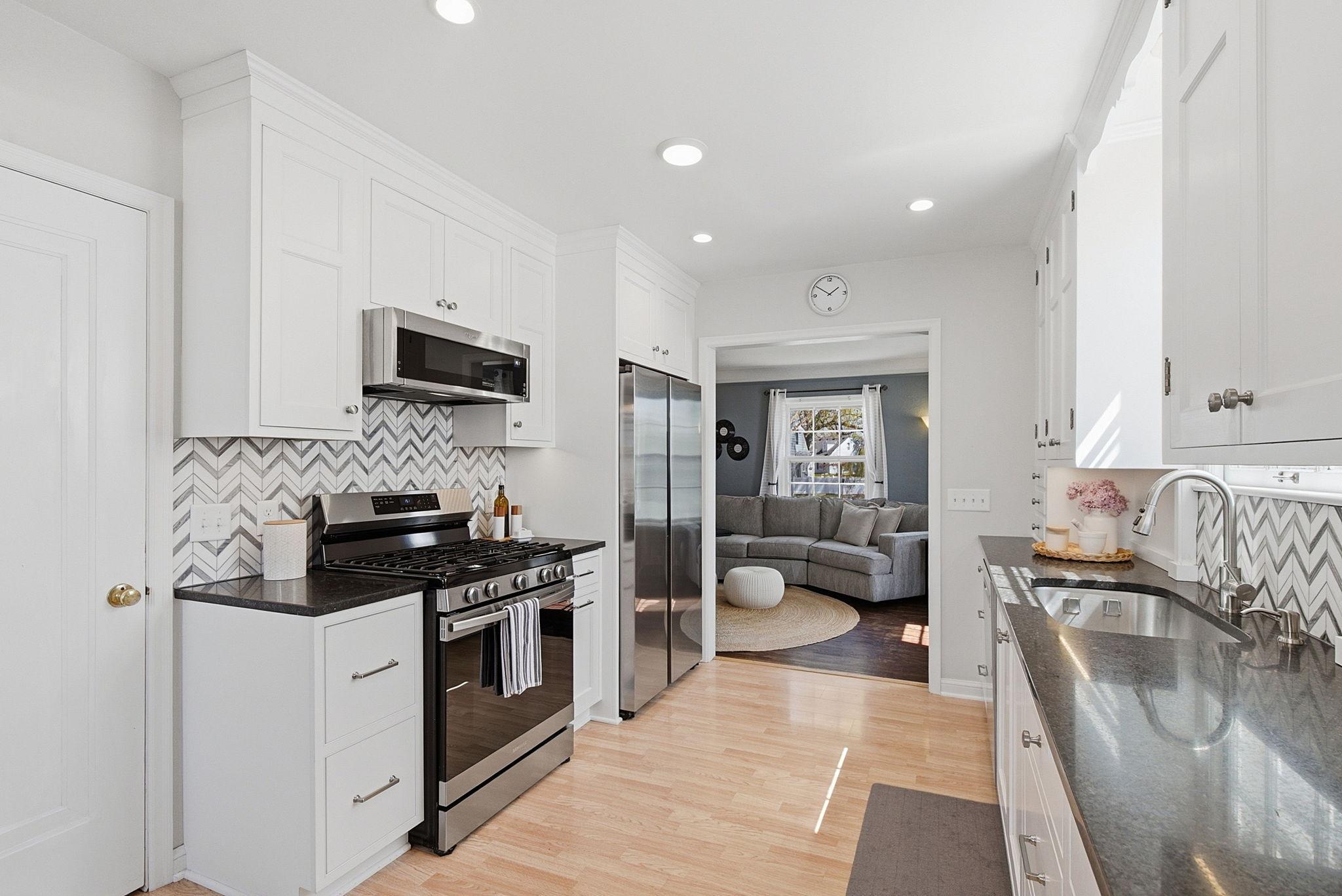 Triangle work space.