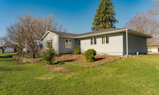213 Main Street N, Claremont, MN 55924