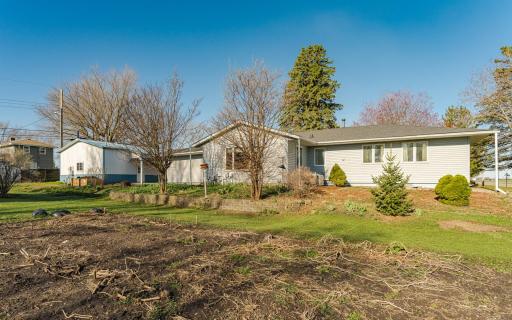 213 Main Street N, Claremont, MN 55924