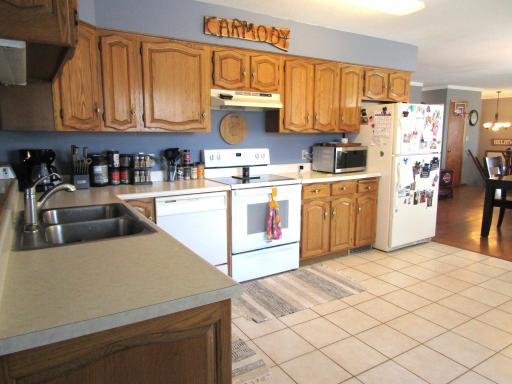 107 3rd Ave, Madison, MN 56256