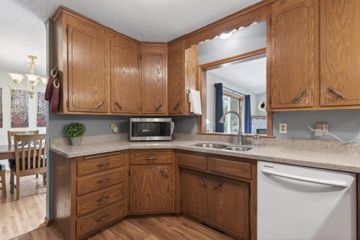 2201 Mounds Avenue, Saint Paul, MN 55112